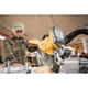Scie à onglets DeWalt DCS782N