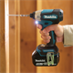 Ensemble d'outils 18V Makita LXT DLX2423AJ 2x2.0Ah